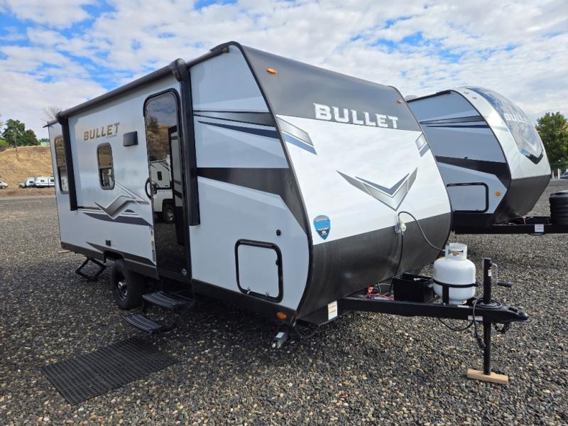 Keystone RV Bullet 1900RD